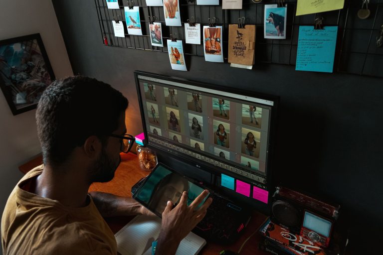 2026’nın En İyi Monitörleri: OLED, 6K ve IPS Modellerin İncelemesi
