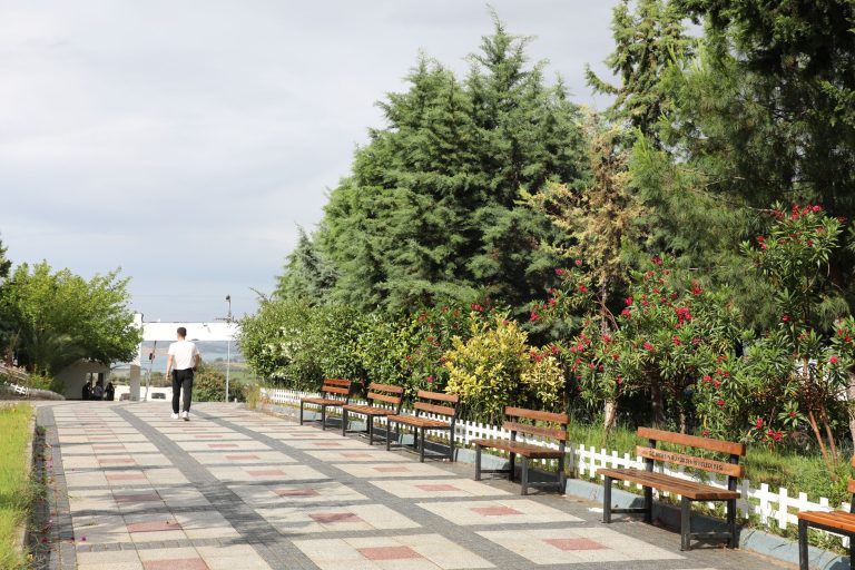 2026’da şehir parklarında güvenli yürüyüş nasıl yapılır