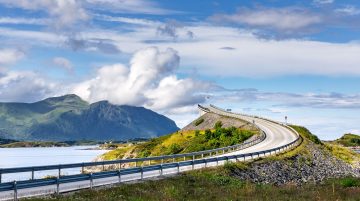 Norveç fiyortlarında Norveç fiyortlarında