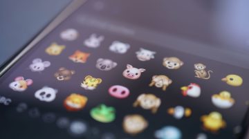 iOS'te WhatsApp Emoji Tepkileri