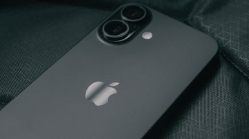 iPhone 17