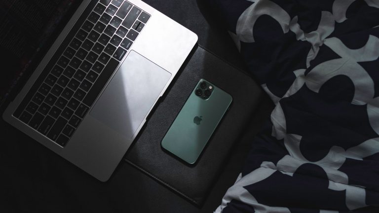 Pixel 11 Pro Fold İncelemesi: Samsung’a Alternatif Katlanabilir Telefon