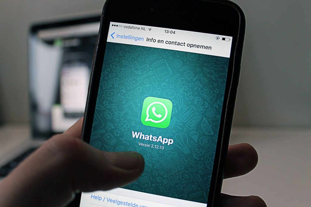 WhatsApp Sohbet Temalarına Animasyonlu Duvar Kağıtları Geliyor
