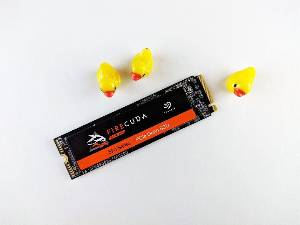 Samsung 990 PCIe 4.0 SSD