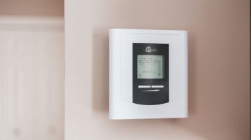 Evde akıllı termostat