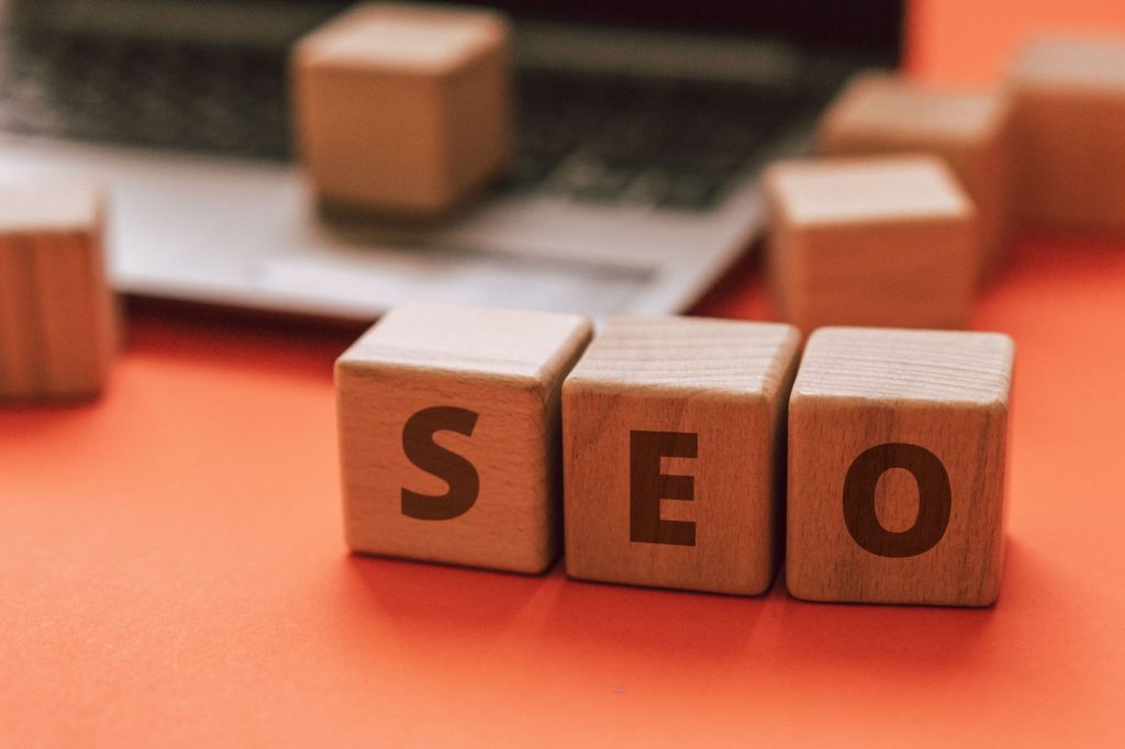 Adobe Semrush'u satın aldı Adobe Semrush'u satın aldı
