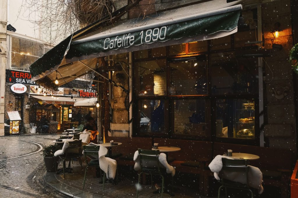 Taksim çevresi ucuz kahve nereden alınır