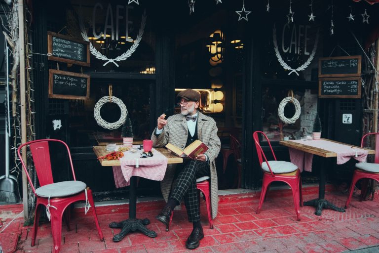 İstanbul’da gizli saklı nostalji kafeleri keşfi